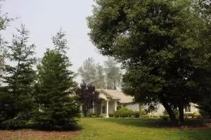 13340 Tierra Heights Rd, Redding, CA 96003 photo 1