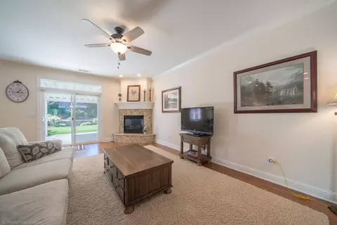 2250 Siena Ave, Redding, CA 96001 photo 9