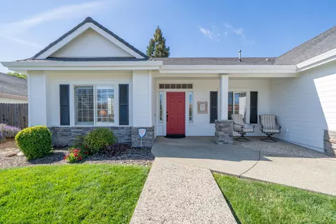 2250 Siena Ave, Redding, CA 96001 photo 2