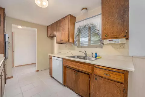 871 Shirley Ln, Redding, CA 96002 photo 5