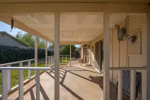 871 Shirley Ln, Redding, CA 96002 photo 13