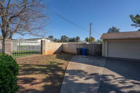 871 Shirley Ln, Redding, CA 96002 photo 22