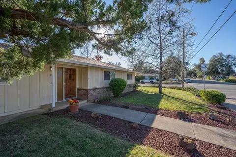 871 Shirley Ln, Redding, CA 96002 photo 20