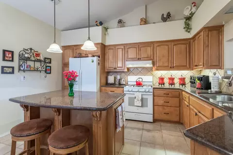 1691 St Andrews Dr, Redding, CA 96003 photo 10