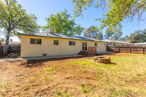 1572 Yale Ct, Redding, CA 96002 photo 25