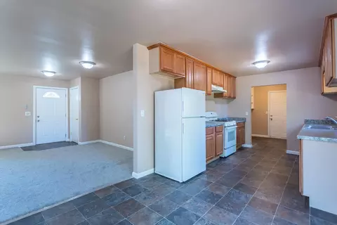 1572 Yale Ct, Redding, CA 96002 photo 10