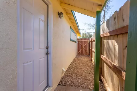 1572 Yale Ct, Redding, CA 96002 photo 26