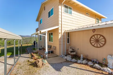 16152 Setting Sun Dr, Anderson, CA 96007 photo 1