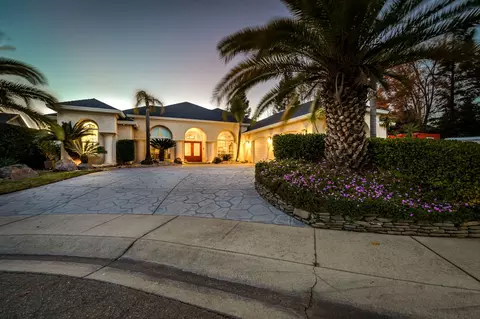 4040 Silver Lace Ln, Redding, CA 96001 photo 1