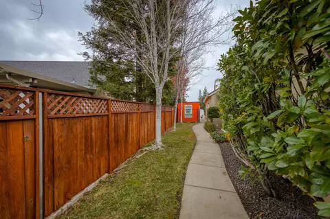 4040 Silver Lace Ln, Redding, CA 96001 photo 137