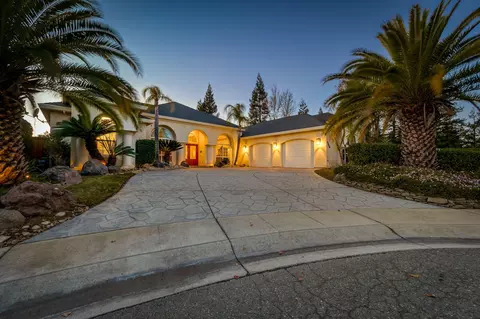 4040 Silver Lace Ln, Redding, CA 96001 photo 3