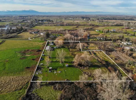 22199 Lone Tree Rd, Anderson, CA 96007 photo 4