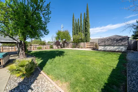 1555 Lavender Way, Redding, CA 96003 photo 43
