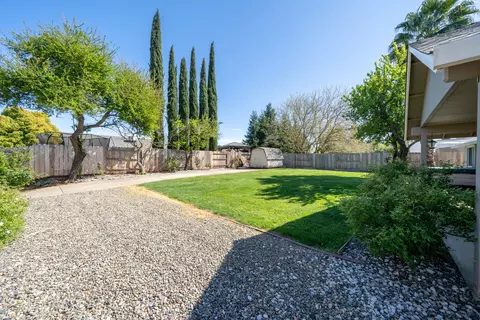 1555 Lavender Way, Redding, CA 96003 photo 37