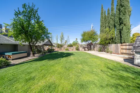 1555 Lavender Way, Redding, CA 96003 photo 42