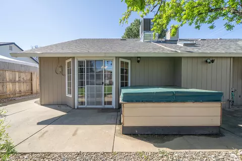 1555 Lavender Way, Redding, CA 96003 photo 35