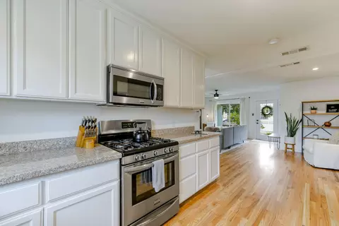 2801 Blueview St, Redding, CA 96002 photo 17