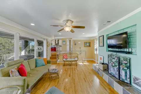 660 Overhill Dr, Redding, CA 96001 photo 44