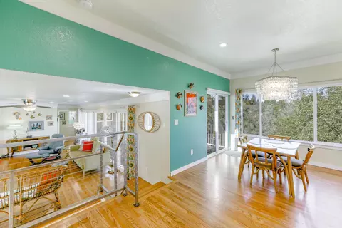 660 Overhill Dr, Redding, CA 96001 photo 28