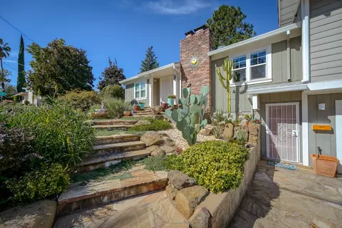 660 Overhill Dr, Redding, CA 96001 photo 7