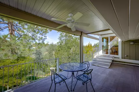 660 Overhill Dr, Redding, CA 96001 photo 52