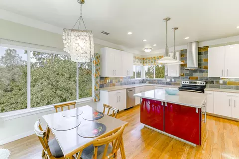 660 Overhill Dr, Redding, CA 96001 photo 30