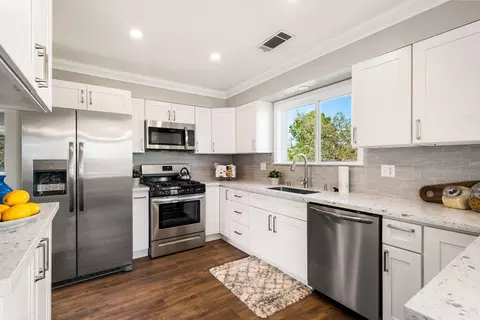 2411 Annette Dr, Redding, CA 96001 photo 7
