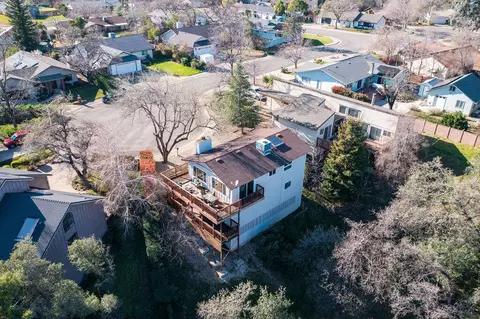 2411 Annette Dr, Redding, CA 96001 photo 25