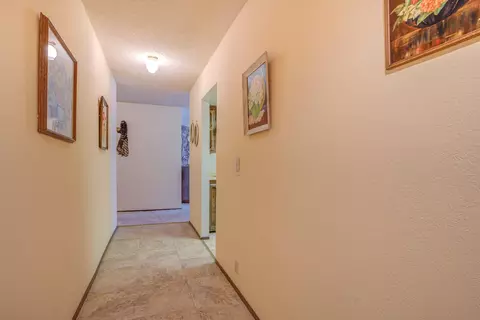 2605 Rainbow Ln, Redding, CA 96002 photo 16