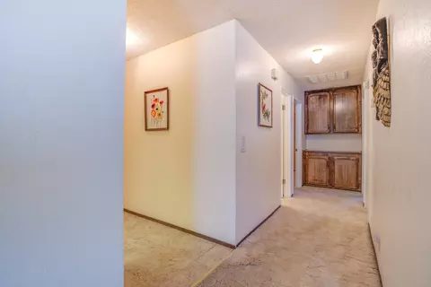 2605 Rainbow Ln, Redding, CA 96002 photo 15