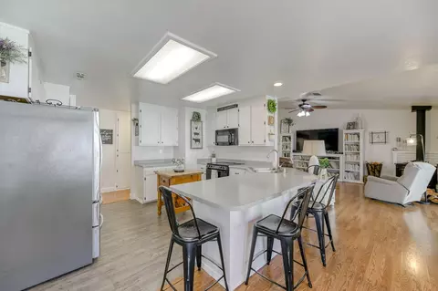 3220 Harlan Dr, Redding, CA 96003 photo 32