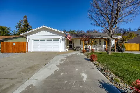 3220 Harlan Dr, Redding, CA 96003 photo 20