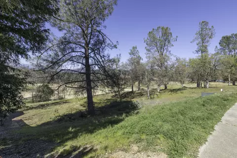 1880 Gold Hills Dr, Redding, CA 96003 photo 2