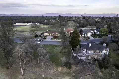 1880 Gold Hills Dr, Redding, CA 96003 photo 10