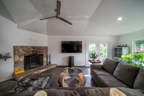 683 Joaquin Ave, Redding, CA 96002 photo 3
