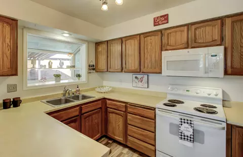 5625 Cascade Dr, Redding, CA 96003 photo 6