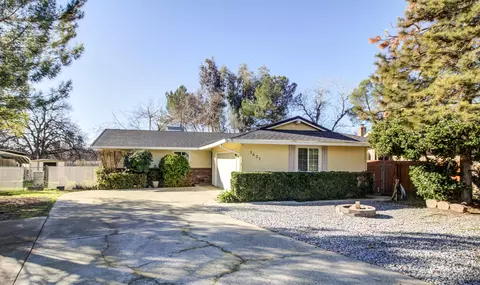 5625 Cascade Dr, Redding, CA 96003 photo 2