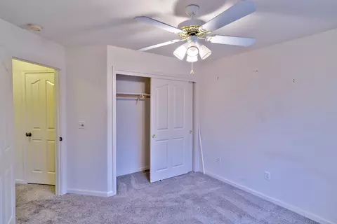 3885 Sunglow Dr, Redding, CA 96001 photo 18