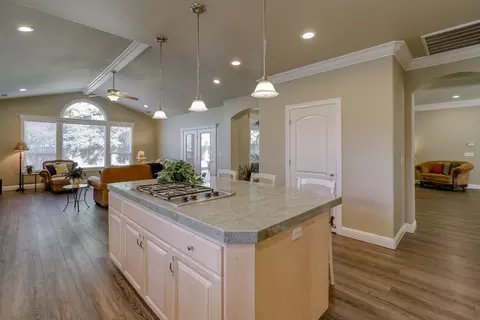 3294 Misty Glen Dr, Redding, CA 96001 photo 45