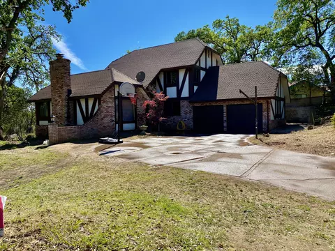 14495 Carriage Ln, Red Bluff, CA 96080 photo 1