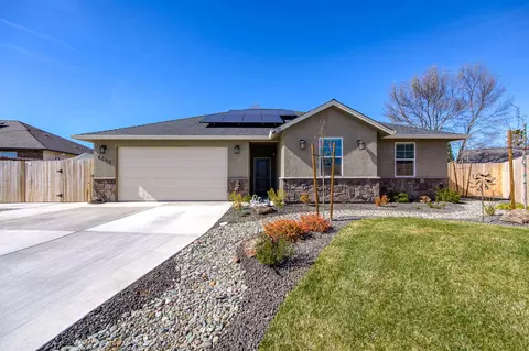 6002 Fallworth Dr, Redding, CA 96003 photo 1