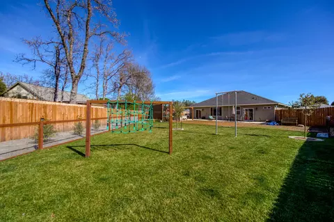 6002 Fallworth Dr, Redding, CA 96003 photo 32