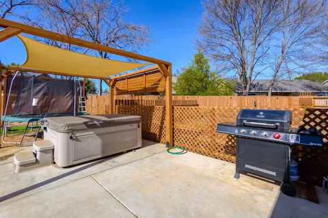 6002 Fallworth Dr, Redding, CA 96003 photo 9