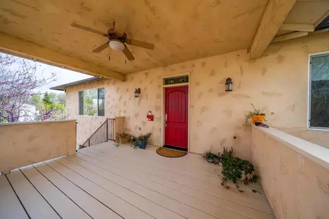 301 Luana Ave, Red Bluff, CA 96080 photo 6