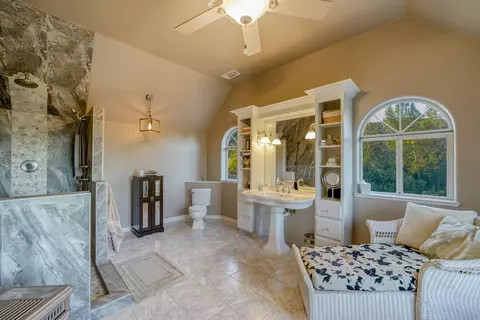 11343 Hidden Forest Trl, Redding, CA 96001 photo 7