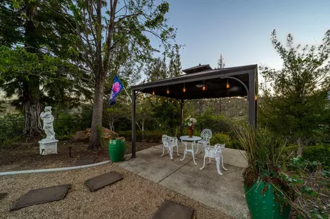11343 Hidden Forest Trl, Redding, CA 96001 photo 32