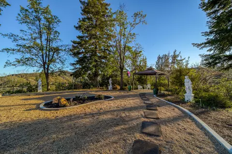 11343 Hidden Forest Trl, Redding, CA 96001 photo 75