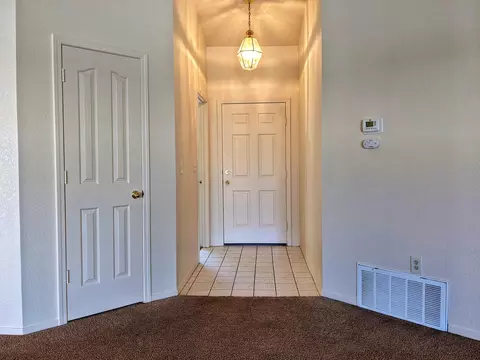 2553 Yana Ave, Redding, CA 96002 photo 3