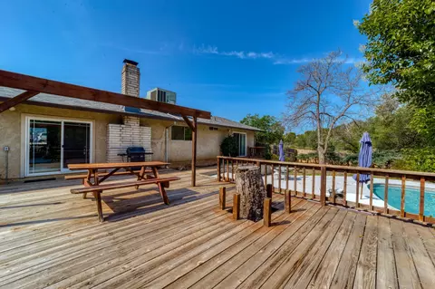 3330 Stratford Ave, Redding, CA 96001 photo 32
