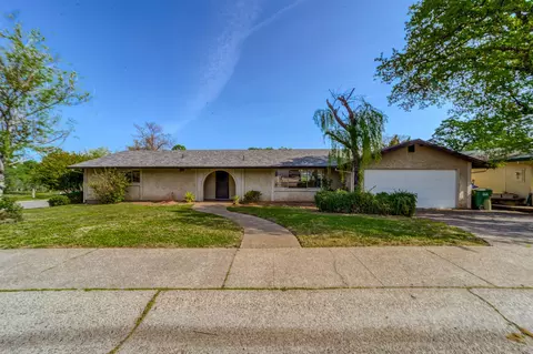 3330 Stratford Ave, Redding, CA 96001 photo 1
